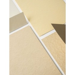 Crema - 190gr - Carta Calligraphy Pergamena - A4 - Favini - conf. 50 fogli - A692084